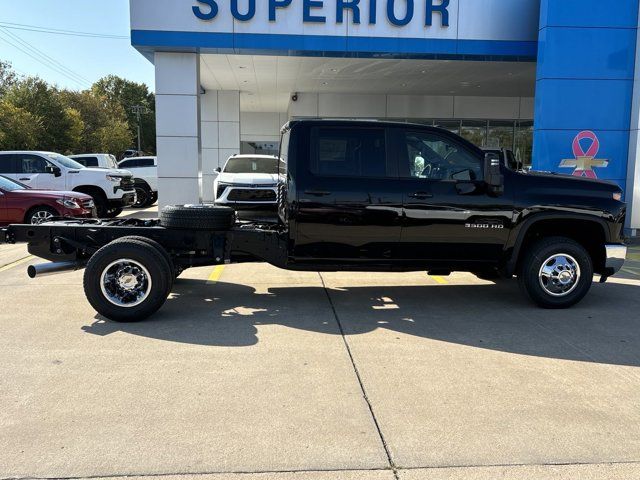 2025 Chevrolet Silverado 3500HD LT