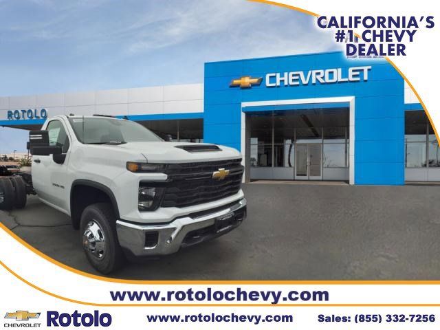 2025 Chevrolet Silverado 3500HD Work Truck