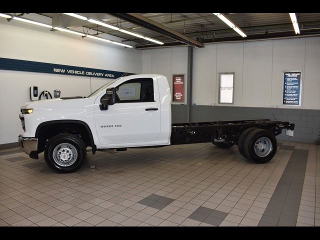 2025 Chevrolet Silverado 3500HD Work Truck