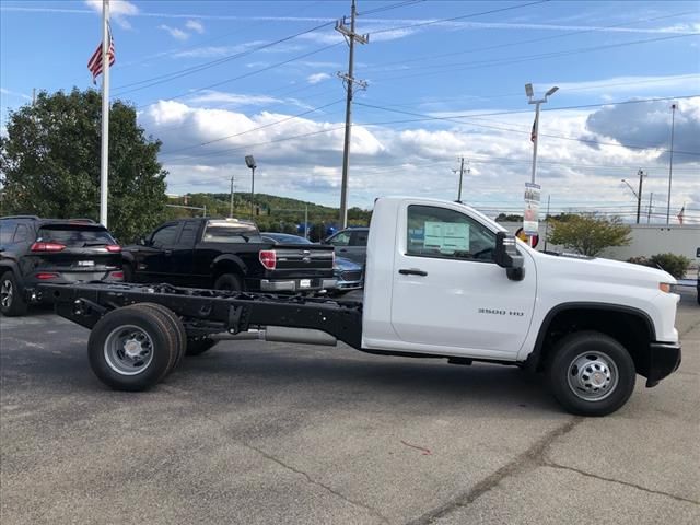 2025 Chevrolet Silverado 3500HD Work Truck