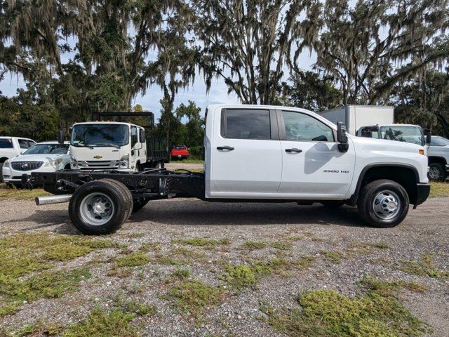 2025 Chevrolet Silverado 3500HD Work Truck