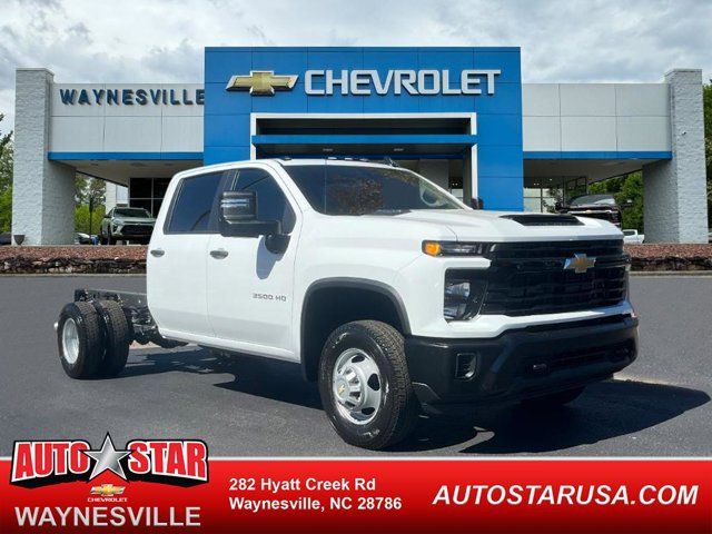 2025 Chevrolet Silverado 3500HD Work Truck