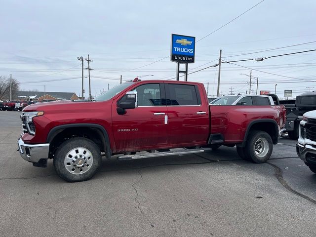 2025 Chevrolet Silverado 3500HD LTZ