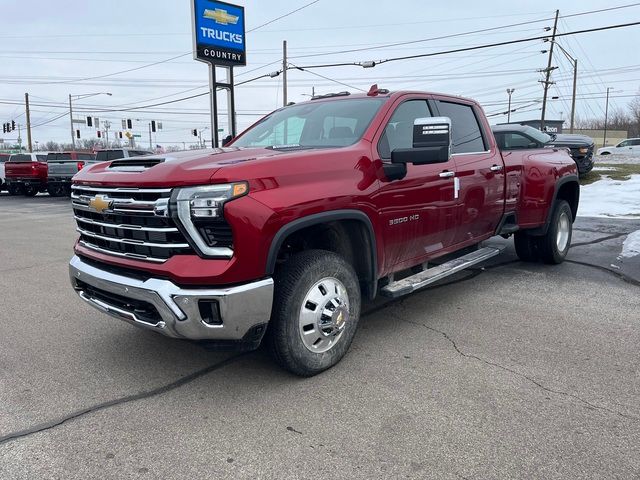 2025 Chevrolet Silverado 3500HD LTZ