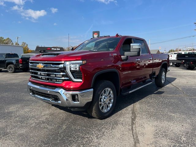 2025 Chevrolet Silverado 3500HD LTZ