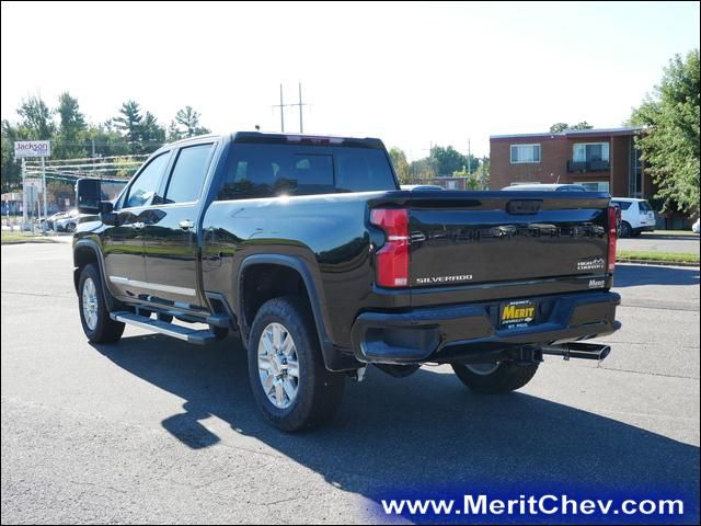 2025 Chevrolet Silverado 3500HD High Country