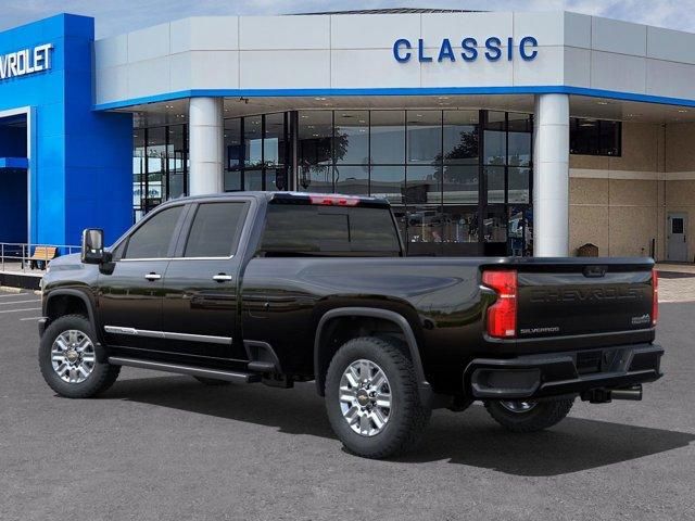 2025 Chevrolet Silverado 3500HD High Country