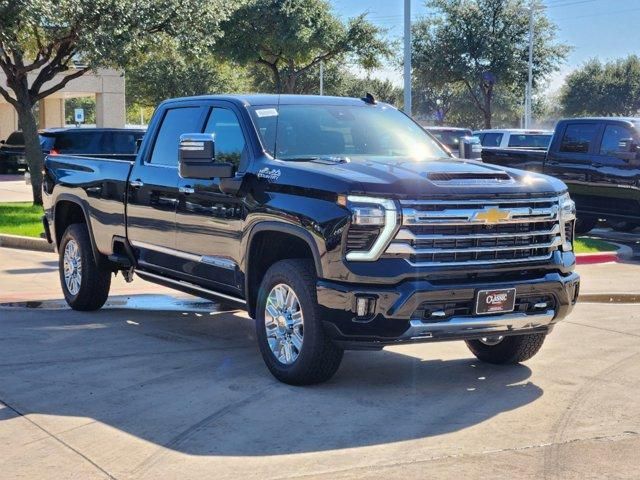 2025 Chevrolet Silverado 3500HD High Country