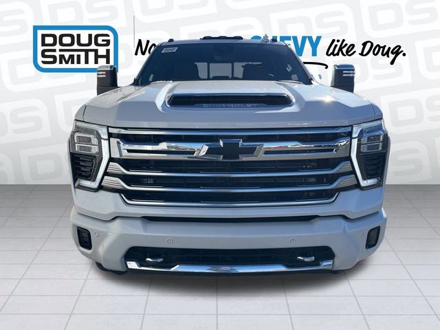 2025 Chevrolet Silverado 3500HD High Country