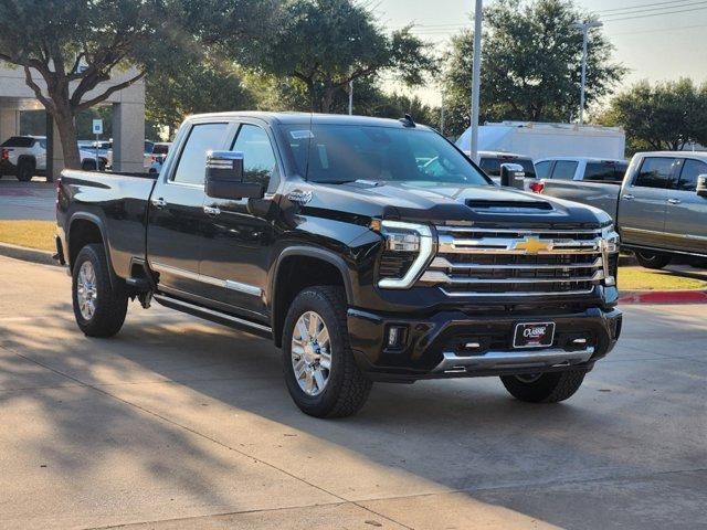 2025 Chevrolet Silverado 3500HD High Country