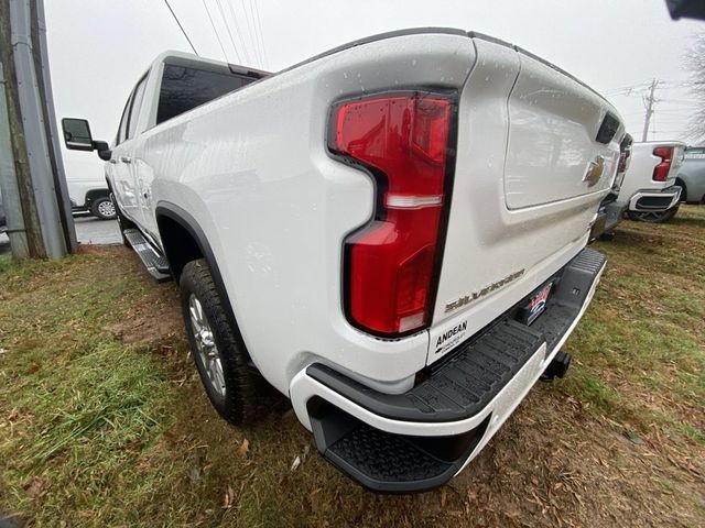 2025 Chevrolet Silverado 3500HD High Country