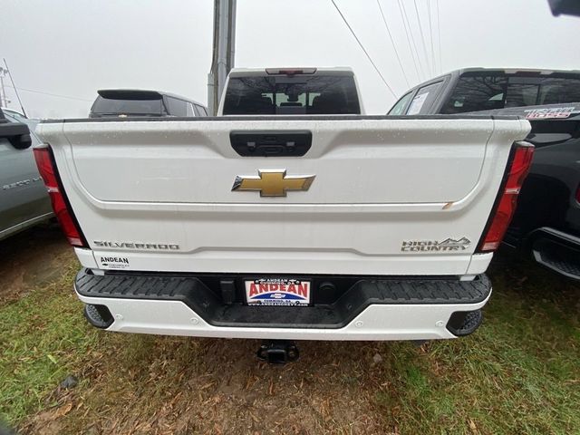 2025 Chevrolet Silverado 3500HD High Country