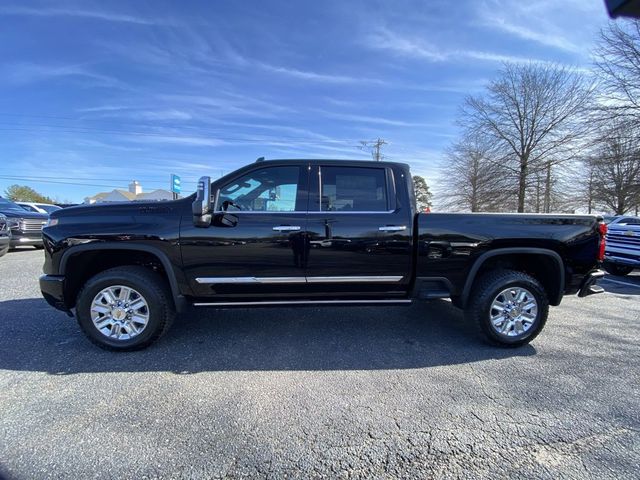 2025 Chevrolet Silverado 3500HD High Country