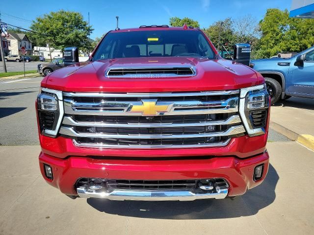 2025 Chevrolet Silverado 3500HD High Country