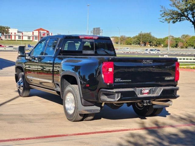 2025 Chevrolet Silverado 3500HD High Country