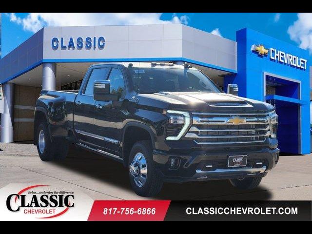 2025 Chevrolet Silverado 3500HD High Country