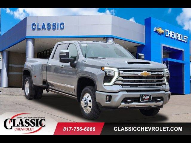 2025 Chevrolet Silverado 3500HD High Country