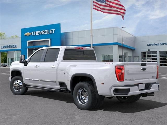 2025 Chevrolet Silverado 3500HD High Country