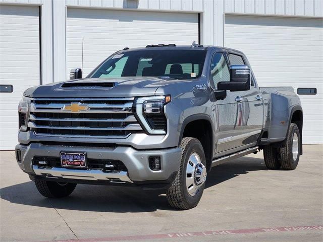 2025 Chevrolet Silverado 3500HD High Country