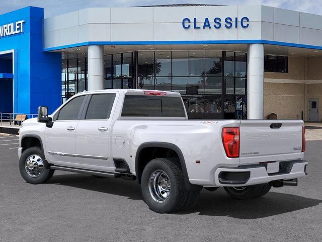 2025 Chevrolet Silverado 3500HD High Country