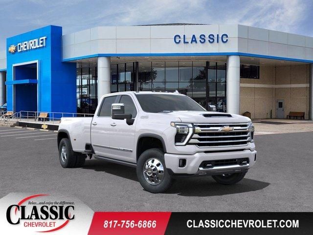 2025 Chevrolet Silverado 3500HD High Country