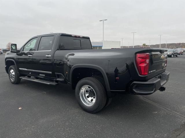 2025 Chevrolet Silverado 3500HD High Country