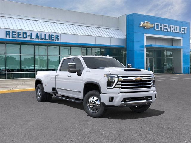 2025 Chevrolet Silverado 3500HD High Country