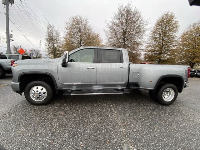 2025 Chevrolet Silverado 3500HD High Country