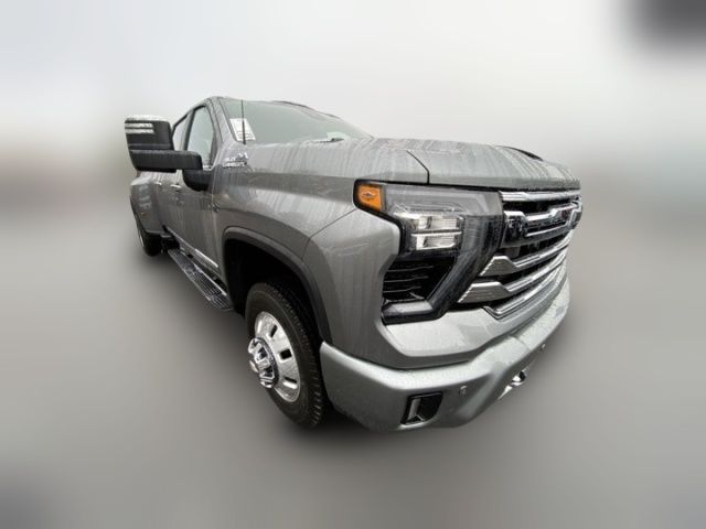 2025 Chevrolet Silverado 3500HD High Country