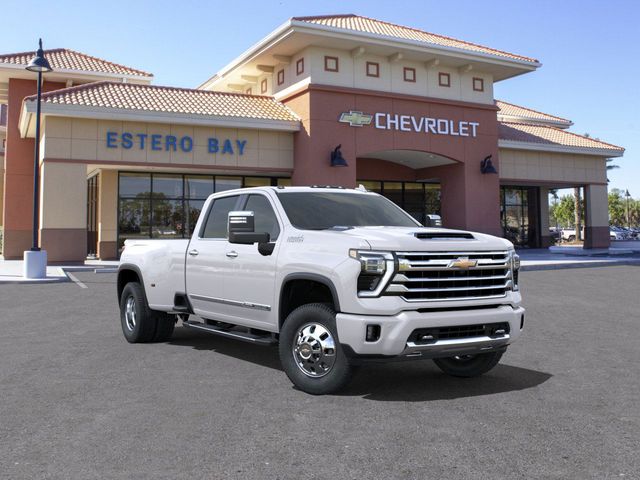 2025 Chevrolet Silverado 3500HD High Country