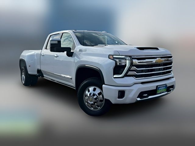 2025 Chevrolet Silverado 3500HD High Country