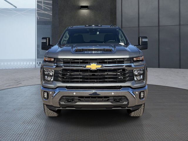 2025 Chevrolet Silverado 3500HD LT
