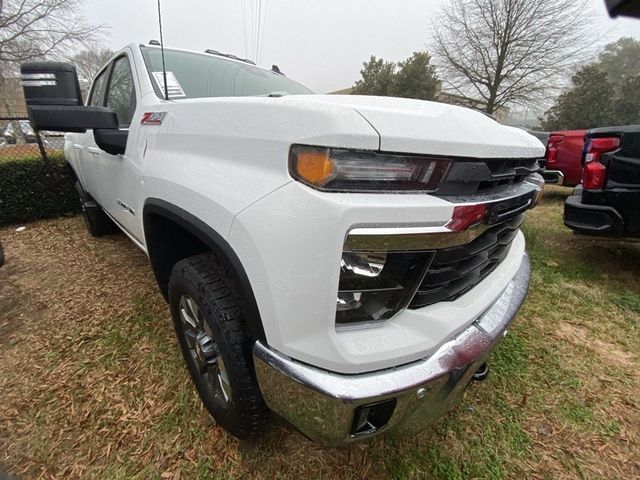 2025 Chevrolet Silverado 3500HD LT