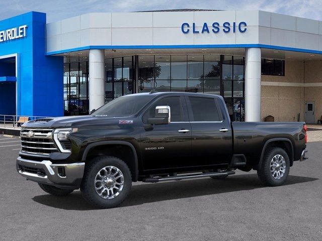 2025 Chevrolet Silverado 3500HD LTZ