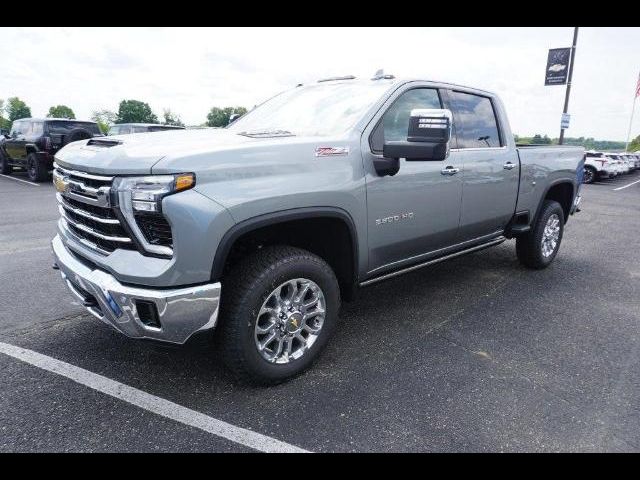 2025 Chevrolet Silverado 3500HD LTZ