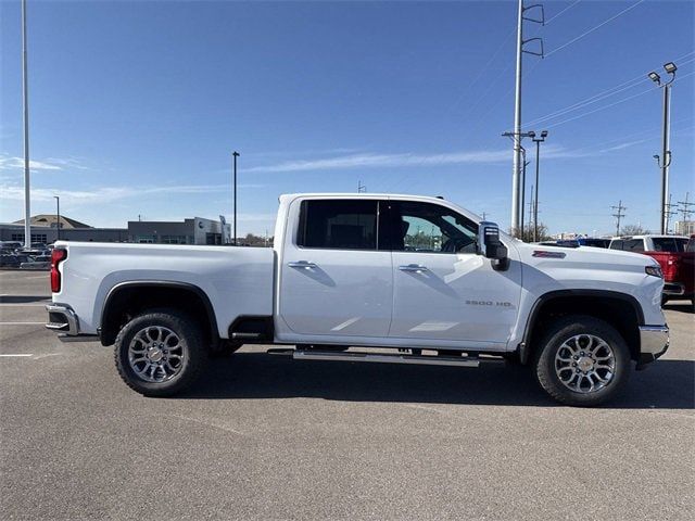 2025 Chevrolet Silverado 3500HD LTZ