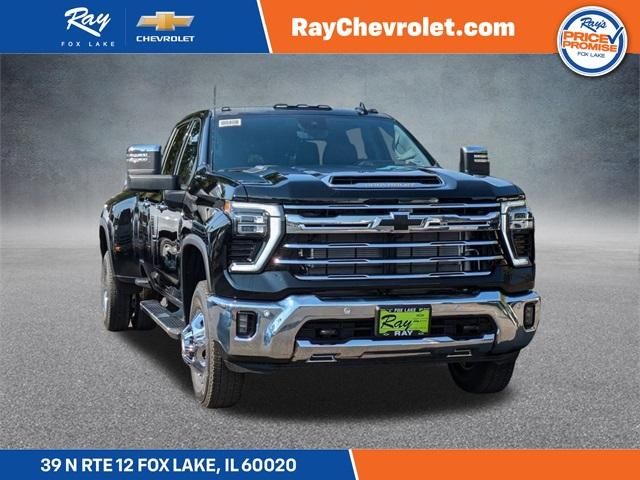 2025 Chevrolet Silverado 3500HD LTZ