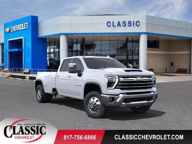 2025 Chevrolet Silverado 3500HD LTZ