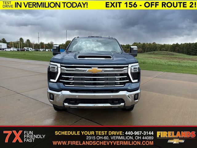 2025 Chevrolet Silverado 3500HD LTZ