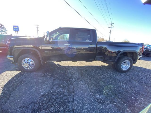 2025 Chevrolet Silverado 3500HD LTZ