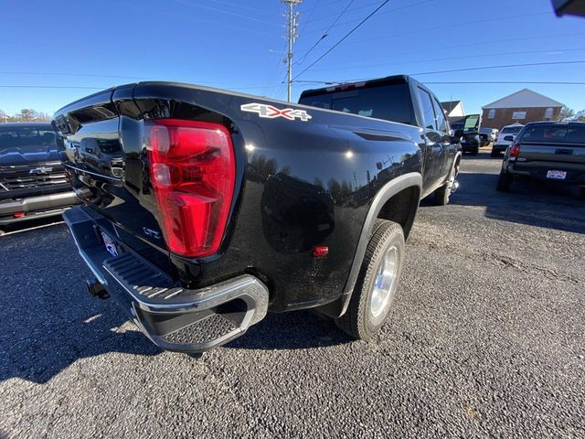 2025 Chevrolet Silverado 3500HD LTZ