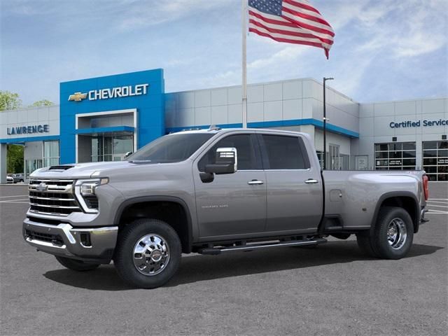 2025 Chevrolet Silverado 3500HD LTZ