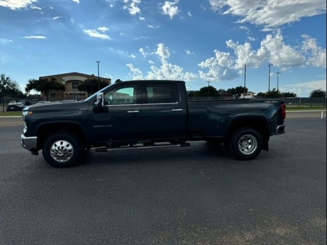 2025 Chevrolet Silverado 3500HD LTZ