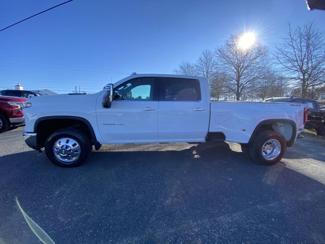 2025 Chevrolet Silverado 3500HD LTZ