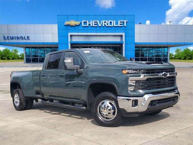 2025 Chevrolet Silverado 3500HD LT