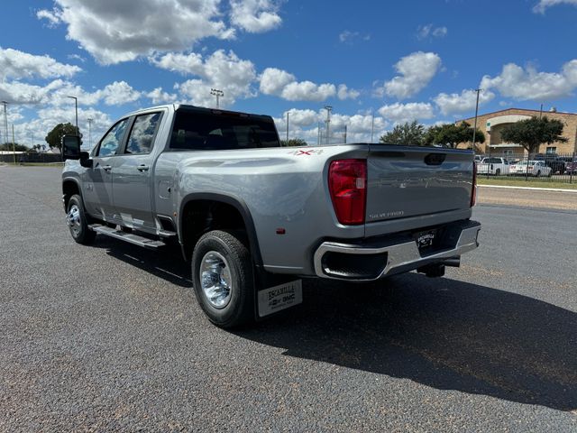 2025 Chevrolet Silverado 3500HD LT