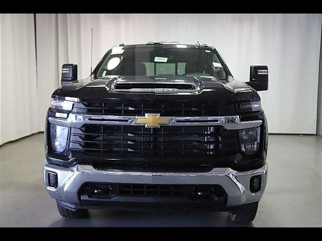 2025 Chevrolet Silverado 3500HD LT