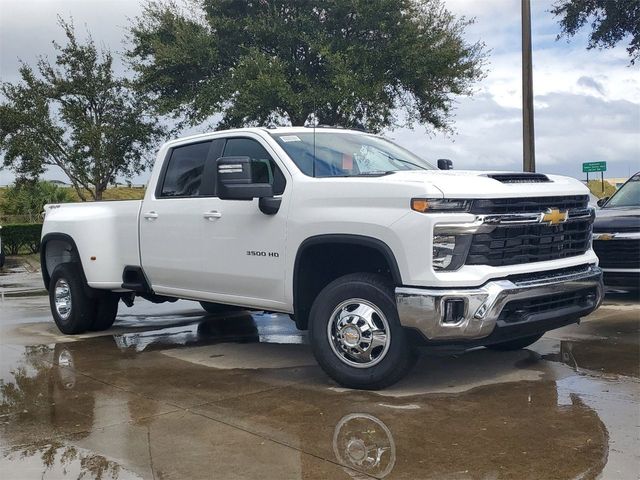 2025 Chevrolet Silverado 3500HD LT