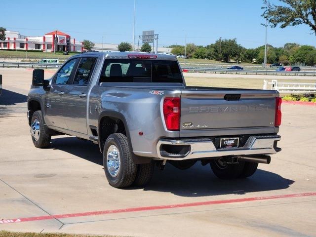 2025 Chevrolet Silverado 3500HD LT