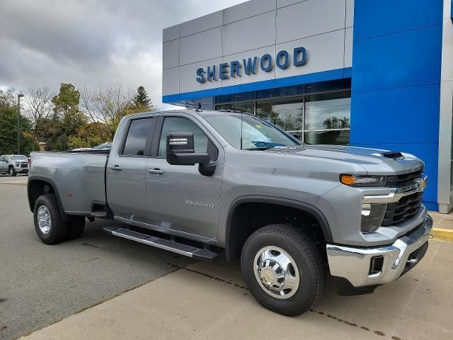 2025 Chevrolet Silverado 3500HD LT